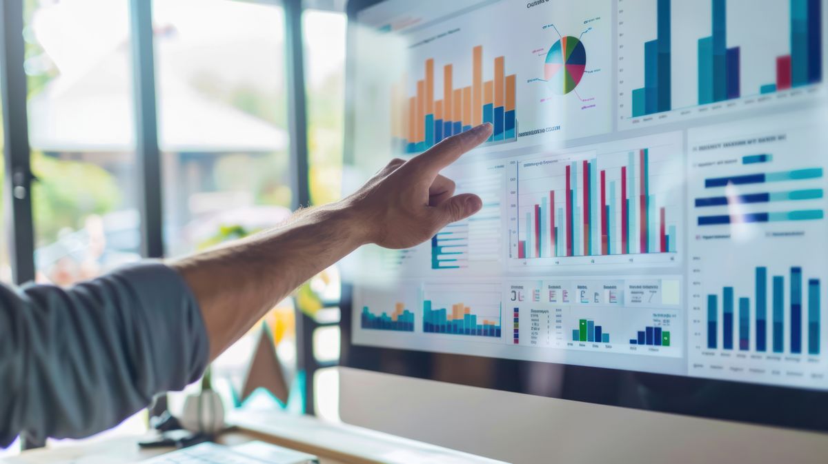 Marketing team analyzing 2025 trends